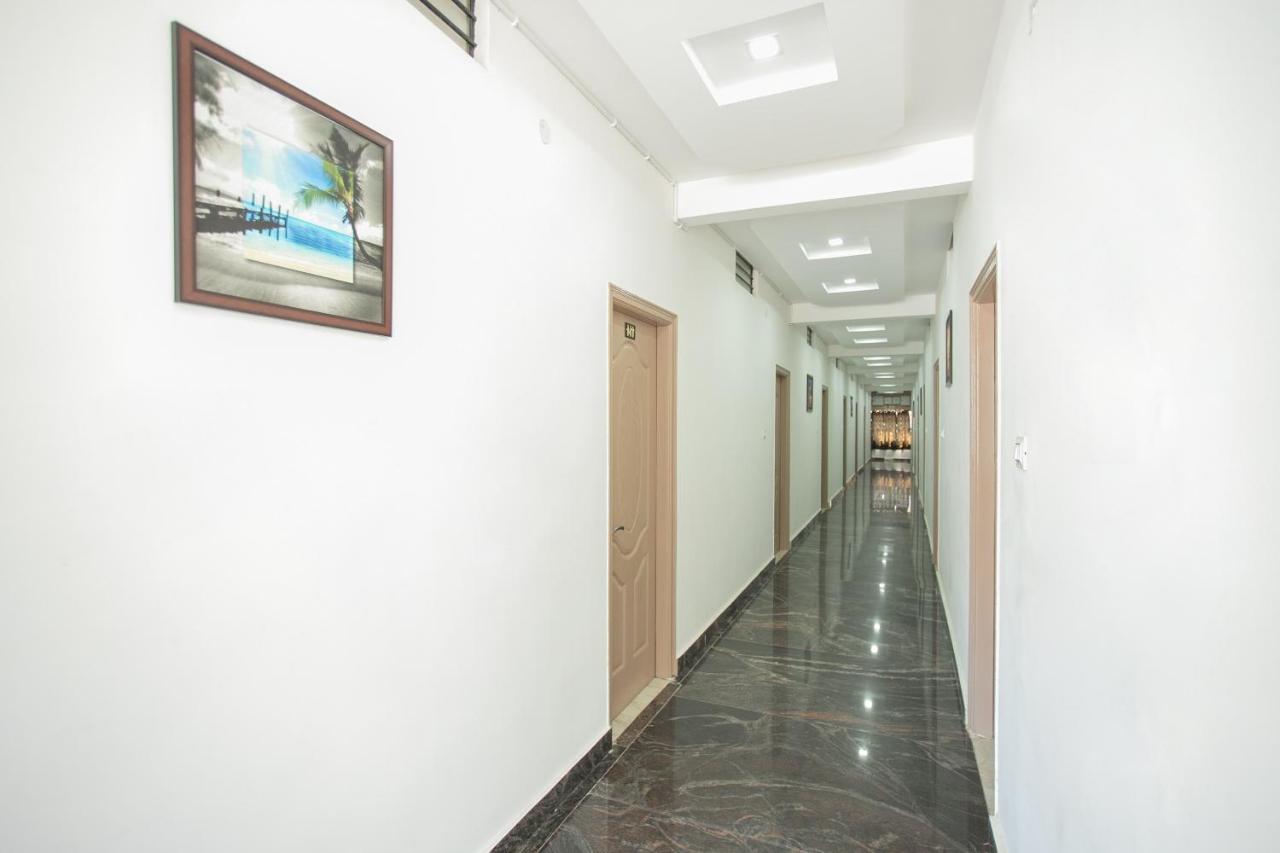 Oyo 11097 Hotel Grand Arabian Bangalore Exterior photo