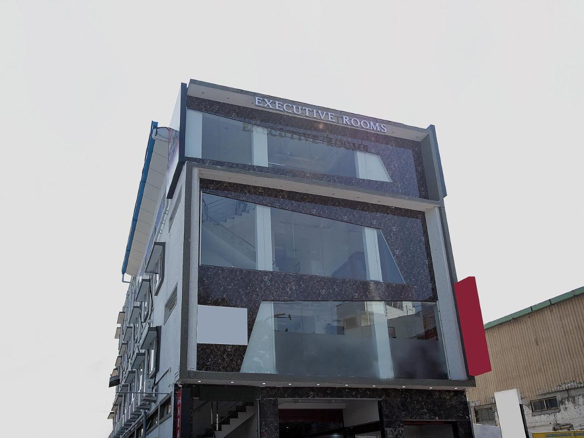 Oyo 11097 Hotel Grand Arabian Bangalore Exterior photo